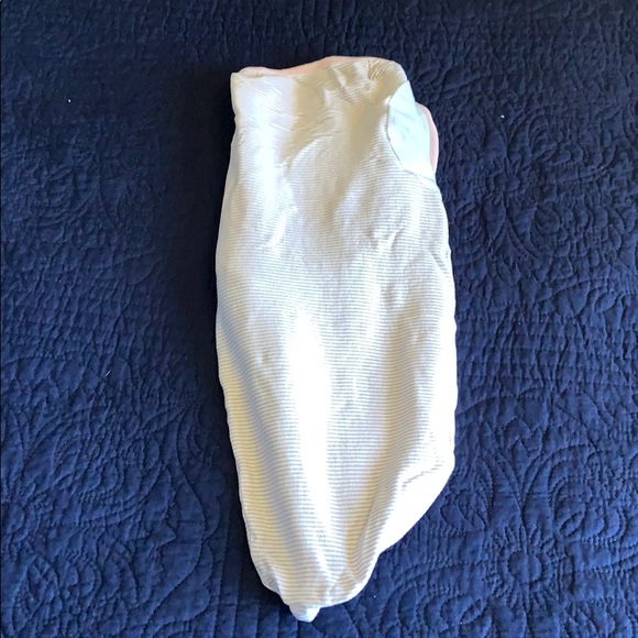 Carter’s Girls Swaddle Wraps NEW (2) - Picture 3 of 8